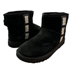 UGG Classic Mini Side Logo II Suede 9 Cabincore Trendy Short Boots Black